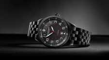 Victorinox lança coleção de relógios inspirados em modelo aviador